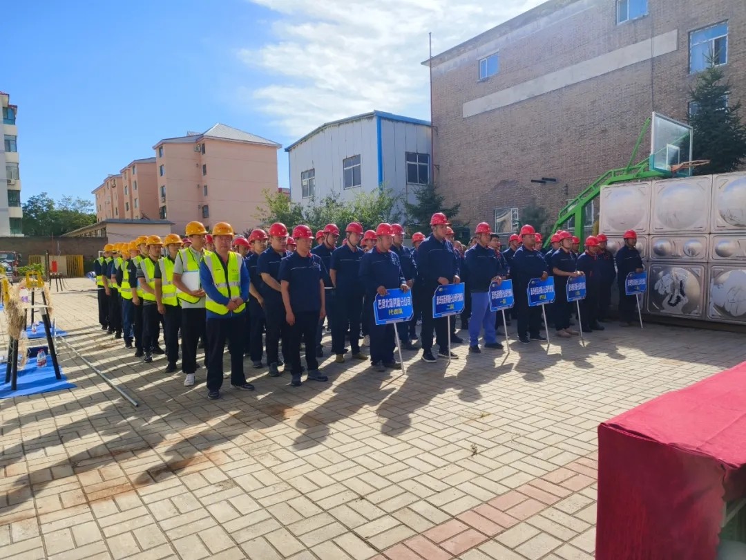 1713943702752152.jpg 640.webp.jpg